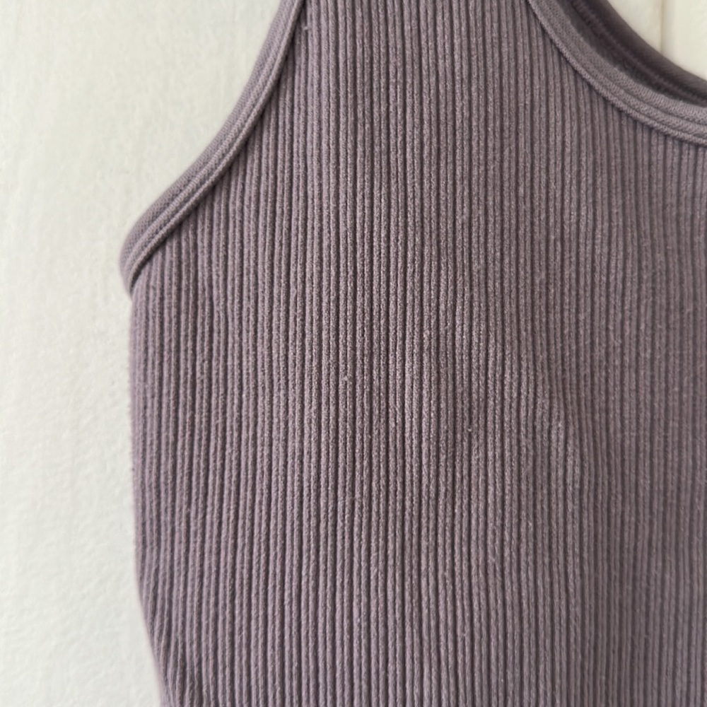 Basic Taupe Ribbed Tank - Picture 3 of 4